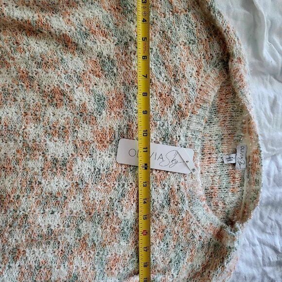 NEW with Tag OLIVIA sky knitted sweater size L - Picture 12 of 12